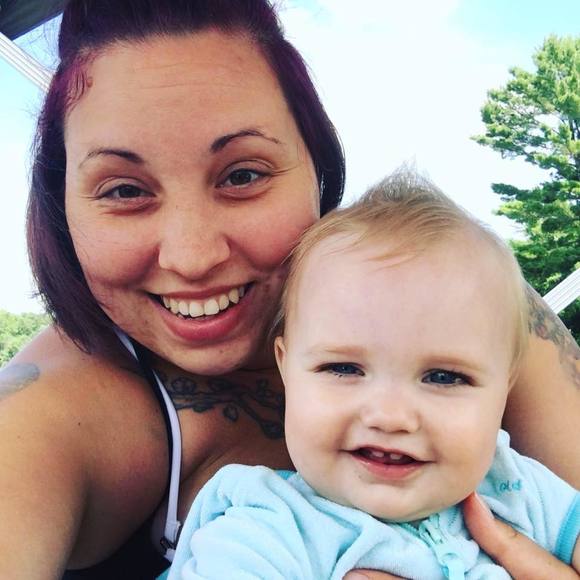 Meet your Posher, Alexandra - Picture 1 of 1